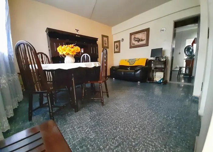 Casa No Centro De Arraial Do Cabo Vila, Brasil